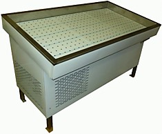 Прилавок холодильный среднетемпературный ПХС-1,55/1,1 ("рыба-на-льду", встроенное холодоснабжение)